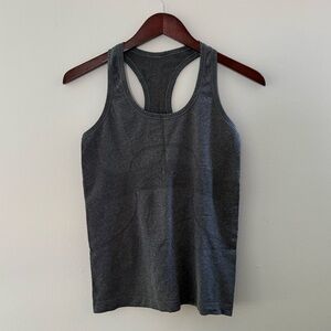 Lululemon Athletica racerback tank sz 6